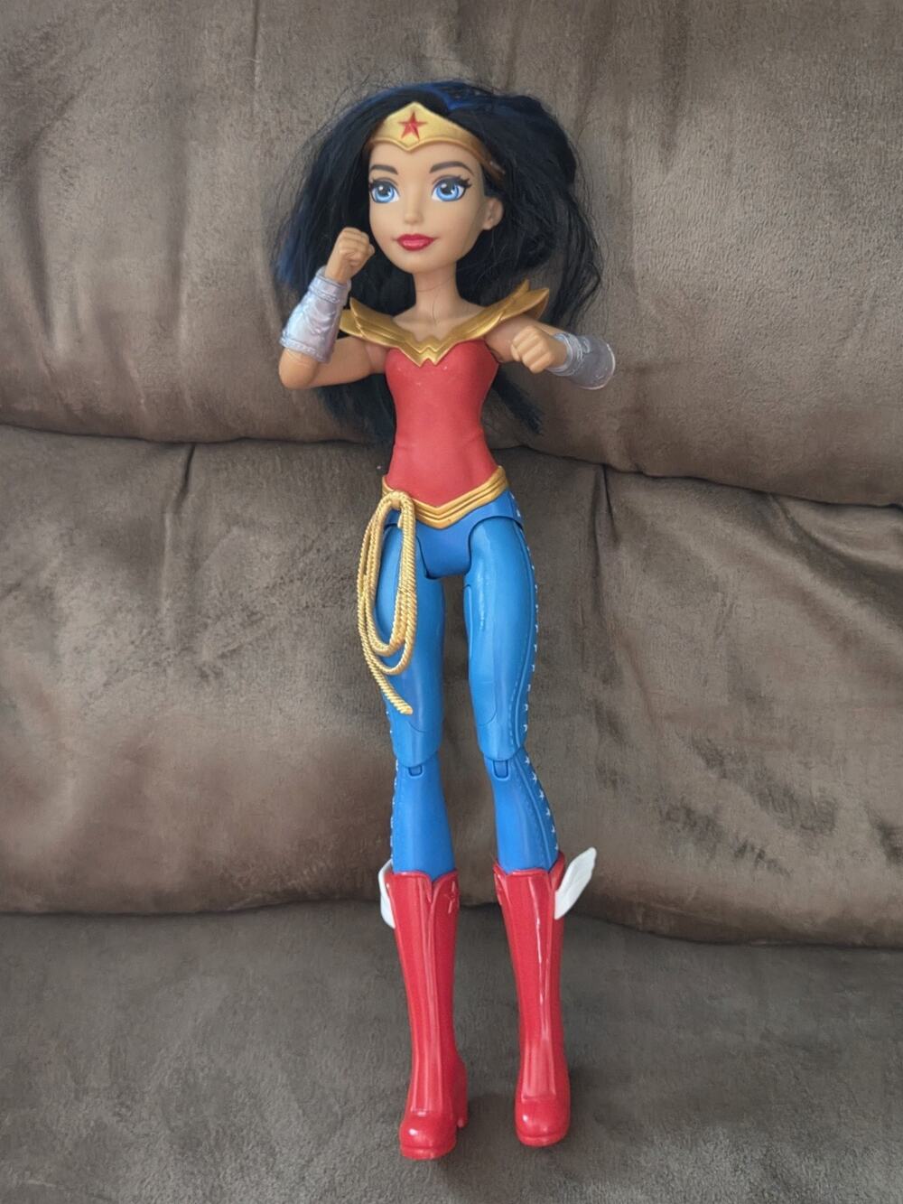 DC Super Hero Girls Wonder Woman Action Figure Doll